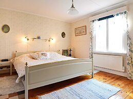 4 Person Holiday Home in Karlsborg