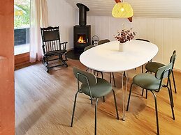 6 Person Holiday Home in Toftlund