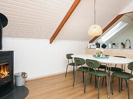 6 Person Holiday Home in Toftlund