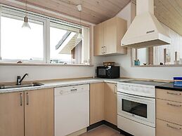 Delux Holiday Home in Lemvig With Whirlpool
