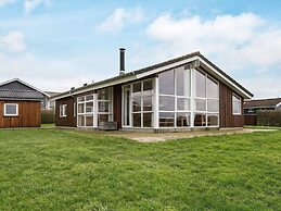 Delux Holiday Home in Lemvig With Whirlpool