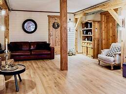 10 Person Holiday Home in Midsund