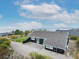 6 Person Holiday Home in Ebeltoft