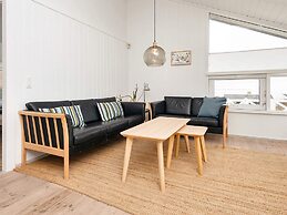 6 Person Holiday Home in Ebeltoft