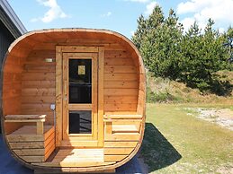 6 Person Holiday Home in Blavand