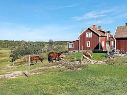 9 Person Holiday Home in Tystberga