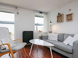 Secluded Dune Cottage-by Traum