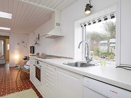 Secluded Dune Cottage-by Traum