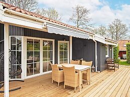 4 Person Holiday Home in Hemmet