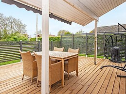 4 Person Holiday Home in Hemmet