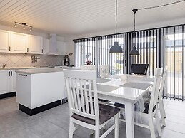 6 Person Holiday Home in Thisted