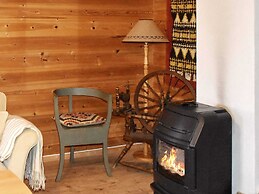 Secluded Mountain Retreat-by Traum