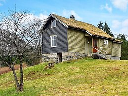 Secluded Mountain Retreat-by Traum