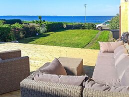 Seaside Retreat in Bandholm-by Traum
