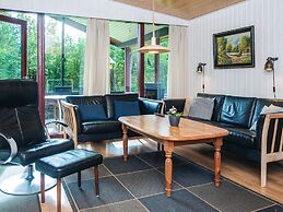 6 Person Holiday Home in Toftlund