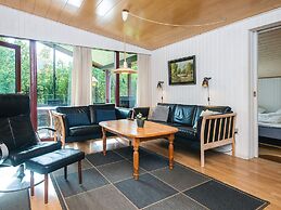 6 Person Holiday Home in Toftlund
