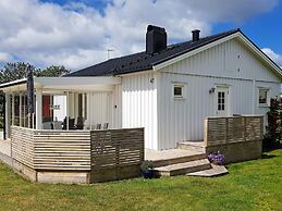 8 Person Holiday Home in Traslovslage