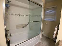 Old plum tree Style Suite