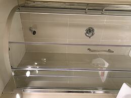 Old plum tree Style Suite