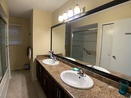 Old plum tree Style Suite