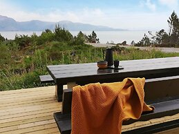 6 Person Holiday Home in Kalvag