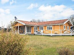 6 Person Holiday Home in Slagelse