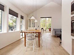 Tranquil Beach Retreat-by Traum