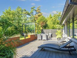 Tranquil Beach Retreat-by Traum