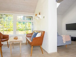 Tranquil Beach Retreat-by Traum