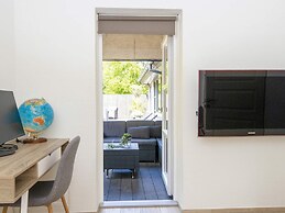 Tranquil Beach Retreat-by Traum