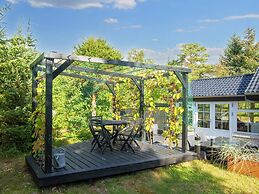 Tranquil Beach Retreat-by Traum