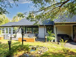 Tranquil Beach Retreat-by Traum