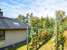 Tranquil Beach Retreat-by Traum