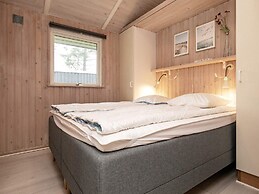 10 Person Holiday Home in Humble