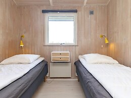 10 Person Holiday Home in Humble