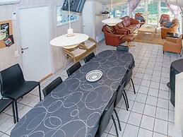 10 Person Holiday Home in Ebeltoft