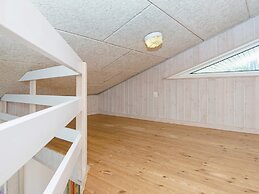 10 Person Holiday Home in Ebeltoft