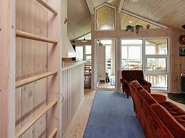 6 Person Holiday Home in Vinderup