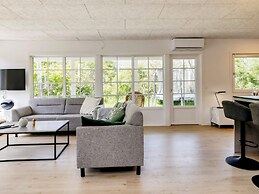 8 Person Holiday Home in Hadsund