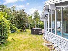 8 Person Holiday Home in Hadsund