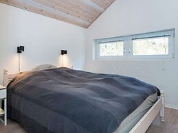 8 Person Holiday Home in Glesborg