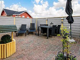Vintage Holiday Home in Rømø near Beach