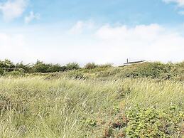 Spacious Holiday Home Nearby the National Park Loonse en Drunese Duine