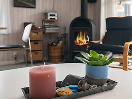 Spacious Holiday Home Nearby the National Park Loonse en Drunese Duine