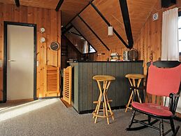 6 Person Holiday Home in Blavand