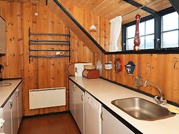 6 Person Holiday Home in Blavand