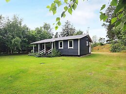 Luxury 12-person Villa With Swimming Pool and Sauna, Nearby Golf Cours
