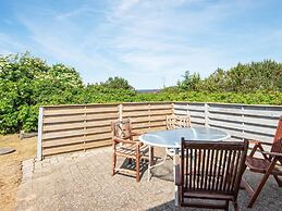 10 Person Holiday Home in Ringkobing