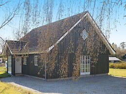 8 Person Holiday Home in Logstrup