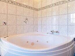 8 Person Holiday Home in Logstrup-by Traum